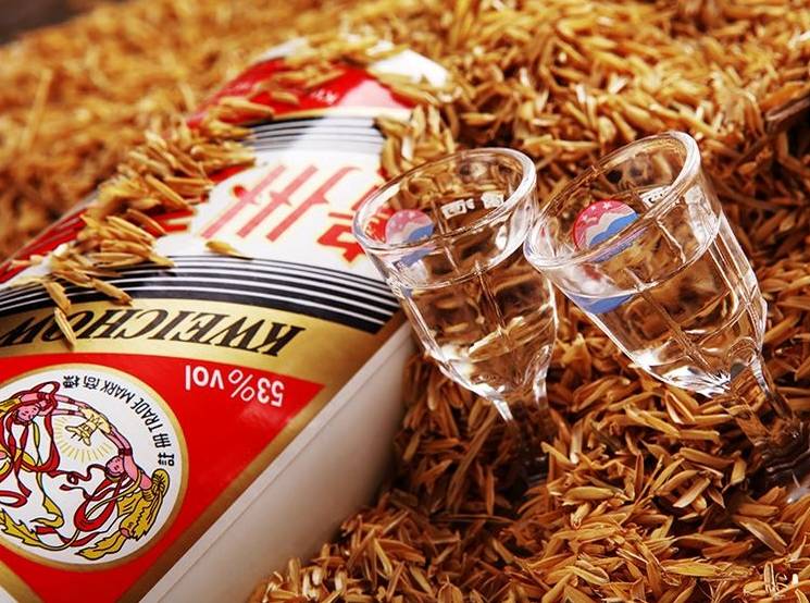 千萬別混淆！茅臺老酒和茅臺年份酒可不是一回事！